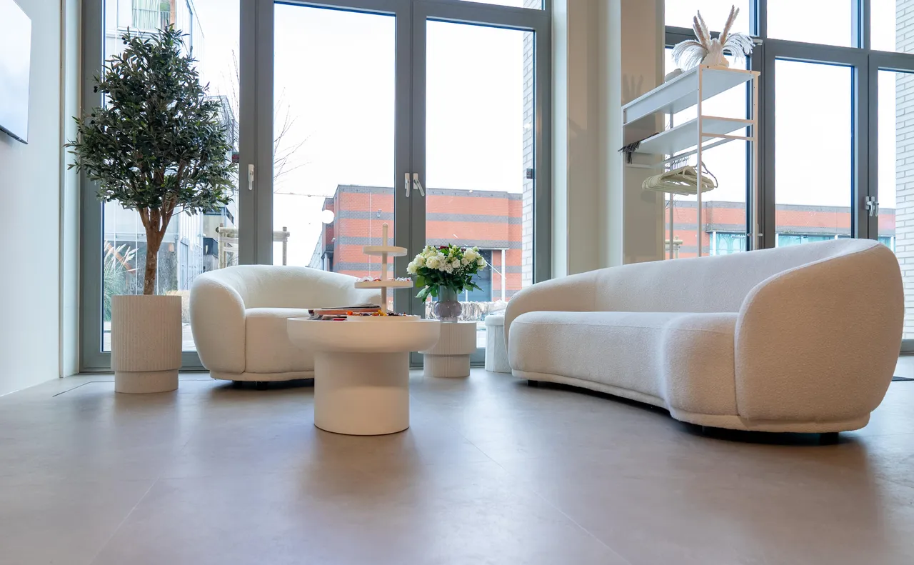 Interieur van de salon van Mirey Walker
